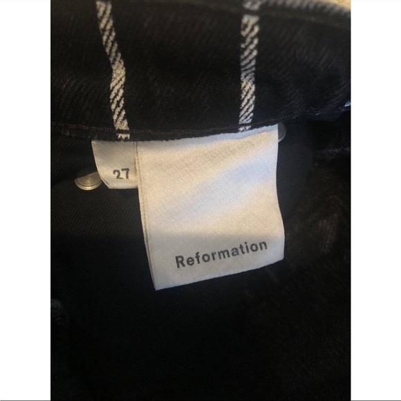 Reformation Jean Skirt - Picture 8 of 9
